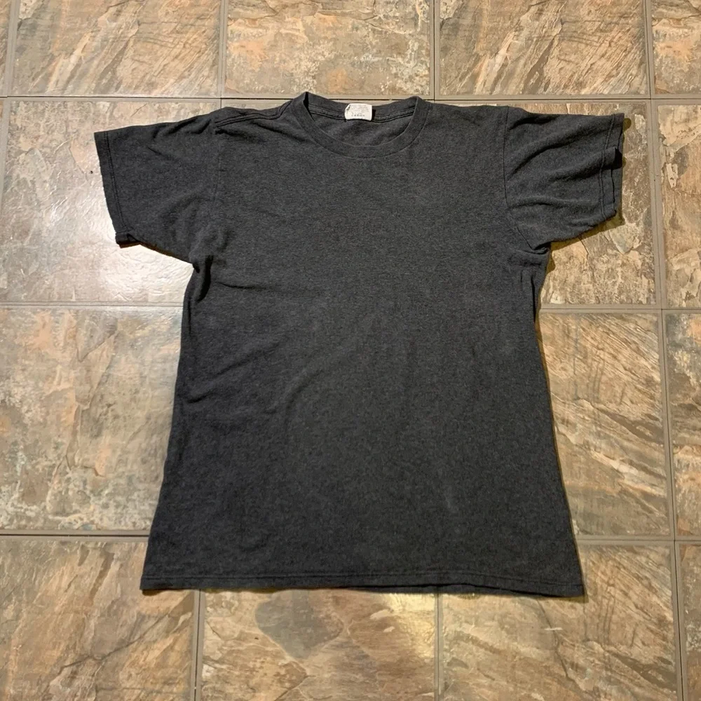 Vintage Calvin Klein T-Shirt Made in USA - Picture 1 of 4